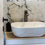 Luxury - Self Check In Appartement Rijeka