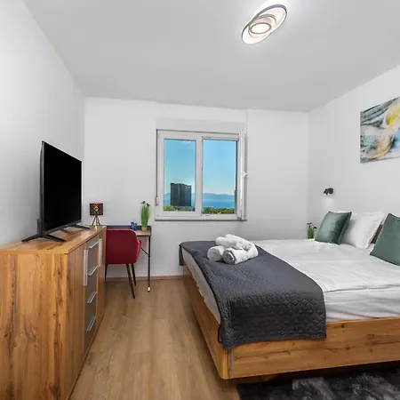 Apartment Luxury - Self Check In Rijeka